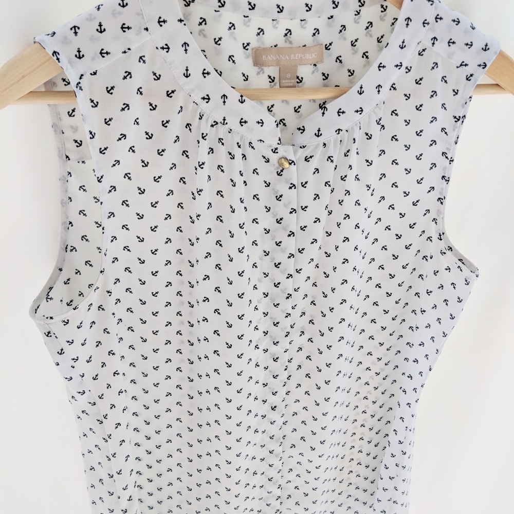 Banana Republic | Blue Anchor Sleeveless Blouse